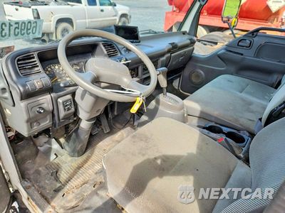 Zdjęcie 8 z 13 samochodu: 2005 CHEVROLET TILT MASTER W4S042 BOX TRUCK VIN:4KBC4B1U35J801090 - miniatura