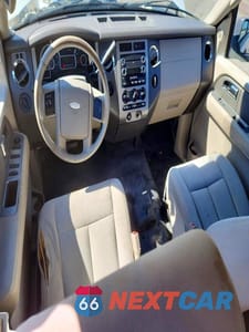 Zdjęcie 8 z 12 samochodu: 2008 FORD EXPEDITION XLT VIN:1FMFU16588LA07694 - miniatura