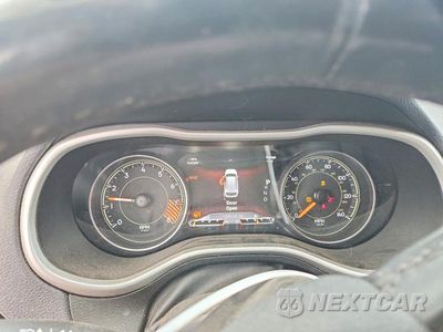 Zdjęcie 9 z 12 samochodu: 2015 JEEP CHEROKEE TRAILHAWK VIN:1C4PJMBS6FW613697 - miniatura