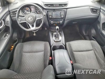Zdjęcie 8 z 13 samochodu: 2017 NISSAN ROGUE SV VIN:KNMAT2MV3HP583048 - miniatura