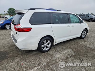 Trzecie zdjęcie samochodu z tyłu: 2015 TOYOTA SIENNA LE VIN:5TDKK3DC7FS608984 - miniatura