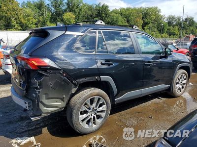 Trzecie zdjęcie samochodu z tyłu: 2022 TOYOTA RAV4 XLE PREMIUM VIN:2T3A1RFV4NC315090 - miniatura