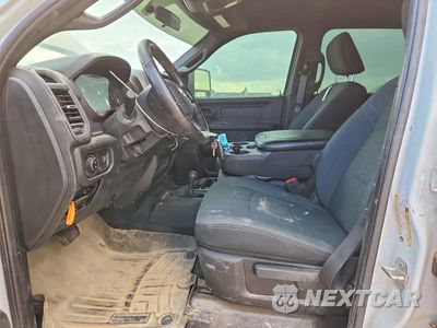 Zdjęcie 7 z 12 samochodu: 2023 RAM 2500 TRADESMAN VIN:3C6UR5HJ1PG634335 - miniatura