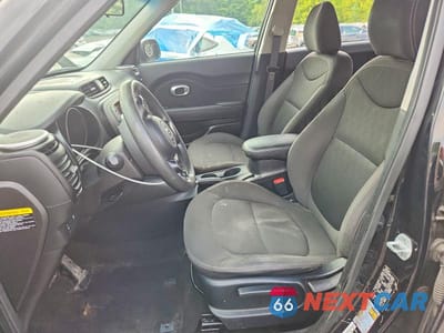 Zdjęcie 7 z 12 samochodu: 2015 KIA SOUL BASE VIN:KNDJN2A21F7112808 - miniatura
