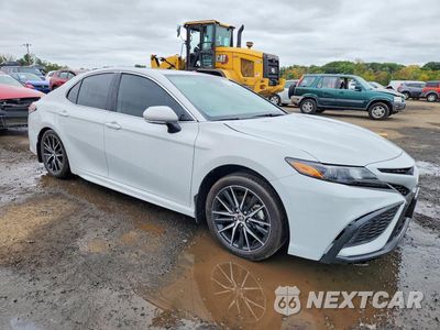Czwarte zdjęcie samochodu z boku: 2024 TOYOTA CAMRY SE VIN:4T1T11BK8RU130169 - miniatura