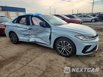 Czwarte zdjęcie samochodu z boku: 2026 VOLKSWAGEN JETTA SPORT VIN:3VWBW7BUXTM038348 - miniatura