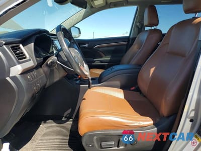 Zdjęcie 7 z 13 samochodu: 2017 TOYOTA HIGHLANDER HYBRID LIMITED VIN:5TDDGRFH0HS024581 - miniatura