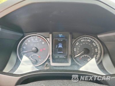 Zdjęcie 9 z 12 samochodu: 2016 TOYOTA TACOMA TRD SPORT VIN:5TFCZ5AN1GX021631 - miniatura