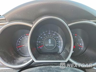 Zdjęcie 9 z 13 samochodu: 2015 KIA OPTIMA LX VIN:KNAGM4A72F5611792 - miniatura