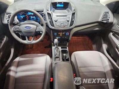 Zdjęcie 8 z 13 samochodu: 2018 FORD ESCAPE S VIN:1FMCU0F70JU855966 - miniatura