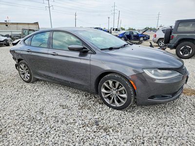 Czwarte zdjęcie samochodu z boku: 2015 CHRYSLER 200 S VIN:1C3CCCDG2FN522724 - miniatura