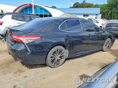 Trzecie zdjęcie samochodu z tyłu: 2018 TOYOTA CAMRY SE VIN:JTNB11HK2J3004130 - miniatura