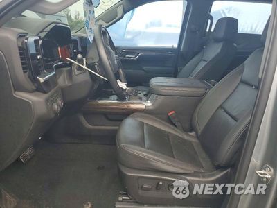 Zdjęcie 7 z 13 samochodu: 2024 CHEVROLET SILVERADO K1500 RST VIN:2GCUDEED1R1149601 - miniatura