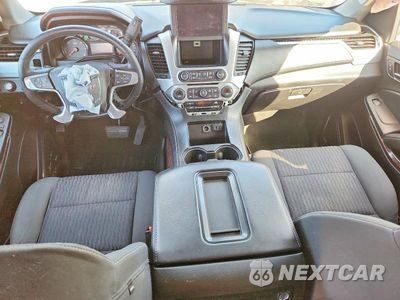 Zdjęcie 8 z 13 samochodu: 2016 GMC YUKON SLE VIN:1GKS2AKC4GR340391 - miniatura