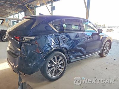 Trzecie zdjęcie samochodu z tyłu: 2020 MAZDA CX-5 GRAND TOURING VIN:JM3KFADM8L1817832 - miniatura