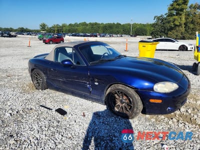 Czwarte zdjęcie samochodu z boku: 2003 MAZDA MX-5 MIATA BASE VIN:JM1NB353130306990 - miniatura