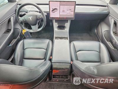 Zdjęcie 8 z 12 samochodu: 2018 TESLA MODEL 3 VIN:5YJ3E1EA1JF025241 - miniatura