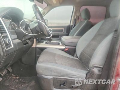 Zdjęcie 7 z 12 samochodu: 2016 RAM 1500 SLT VIN:3C6RR7LT4GG279929 - miniatura