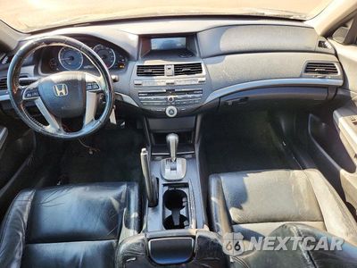 Zdjęcie 8 z 12 samochodu: 2010 HONDA ACCORD EXL VIN:1HGCP2F89AA061765 - miniatura