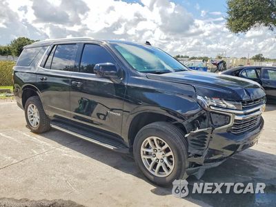 Czwarte zdjęcie samochodu z boku: 2024 CHEVROLET TAHOE C1500 LT VIN:1GNSCNKD7RR241678 - miniatura