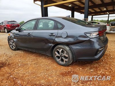 Drugie zdjęcie samochodu z przodu: 2021 KIA FORTE LXS VIN:3KPF24AD6ME371528 - miniatura