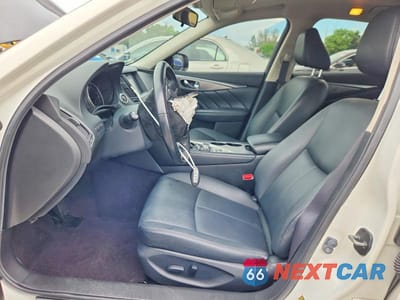 Zdjęcie 7 z 13 samochodu: 2015 INFINITI Q50 BASE VIN:JN1BV7APXFM358581 - miniatura
