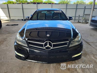Piąte zdjęcie samochodu w środku: 2015 MERCEDES-BENZ C 250 VIN:WDDGJ4HB3FG364962 - miniatura