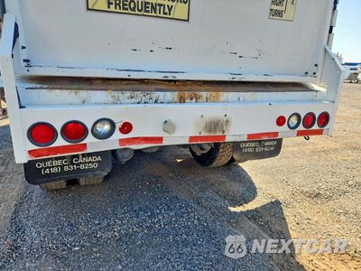 Zdjęcie 12 z 12 samochodu: 2000 PETERBILT 320 PACKER GARBAGE TRUCK VIN:1NPZL00X4YD712407 - miniatura