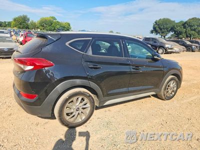 Trzecie zdjęcie samochodu z tyłu: 2017 HYUNDAI TUCSON SE PLUS VIN:KM8J33A43HU444682 - miniatura