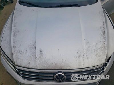 Zdjęcie 11 z 12 samochodu: 2018 VOLKSWAGEN PASSAT SEL PREMIUM VIN:1VWCA7A31JC010478 - miniatura