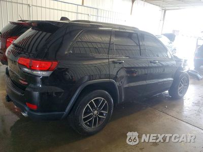 Trzecie zdjęcie samochodu z tyłu: 2018 JEEP GRAND CHEROKEE TRAILHAWK VIN:1C4RJFLG5JC170516 - miniatura