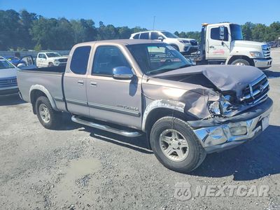 Czwarte zdjęcie samochodu z boku: 2000 TOYOTA TUNDRA SR5 VIN:5TBRT3416YS042371 - miniatura