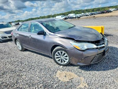 Czwarte zdjęcie samochodu z boku: 2015 TOYOTA CAMRY LE VIN:4T4BF1FK9FR492892 - miniatura