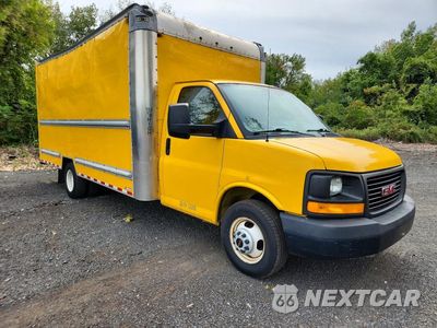 Czwarte zdjęcie samochodu z boku: 2017 GMC SAVANA BOX TRUCK VIN:1GD37TCG4H1905409 - miniatura