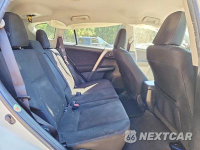 Zdjęcie 10 z 12 samochodu: 2016 TOYOTA RAV4 LE VIN:JTMZFREV5GJ094279 - miniatura