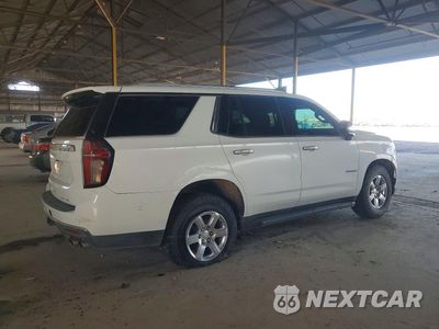 Trzecie zdjęcie samochodu z tyłu: 2022 CHEVROLET TAHOE K1500 PREMIER VIN:1GNSKSKD7NR155041 - miniatura