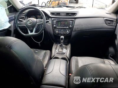 Zdjęcie 8 z 14 samochodu: 2018 NISSAN ROGUE SL VIN:JN8AT2MT9JW489898 - miniatura