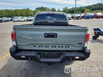 Zdjęcie 6 z 13 samochodu: 2022 TOYOTA TACOMA TRD OFF-ROAD VIN:3TMCZ5AN9NM532460 - miniatura