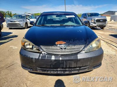 Piąte zdjęcie samochodu w środku: 2003 TOYOTA CAMRY LE VIN:4T1BE32K13U177028 - miniatura