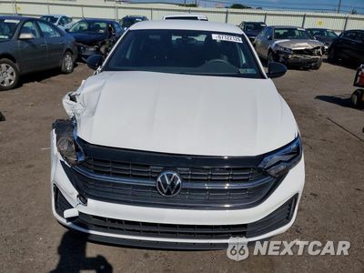 Piąte zdjęcie samochodu w środku: 2023 VOLKSWAGEN JETTA SPORT VIN:3VWAM7BU0PM014258 - miniatura
