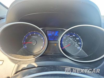 Zdjęcie 9 z 13 samochodu: 2013 HYUNDAI TUCSON LIMITED VIN:KM8JU3AC0DU650704 - miniatura