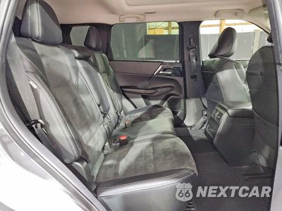 Zdjęcie 11 z 13 samochodu: 2022 MITSUBISHI OUTLANDER SE VIN:JA4J4UA83NZ011124 - miniatura
