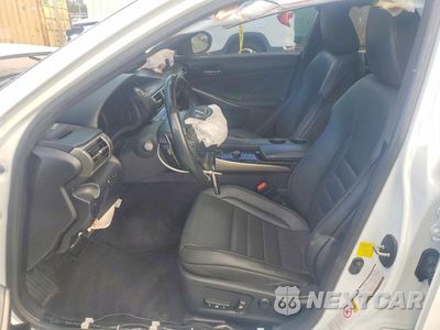 Zdjęcie 7 z 12 samochodu: 2014 LEXUS IS 350 VIN:JTHCE1D28E5004158 - miniatura