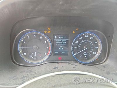 Zdjęcie 9 z 12 samochodu: 2020 HYUNDAI KONA SEL VIN:KM8K22AA4LU462799 - miniatura