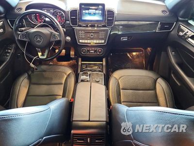 Zdjęcie 8 z 13 samochodu: 2018 MERCEDES-BENZ GLE 43 AMG VIN:4JGDA6EB5JB006275 - miniatura