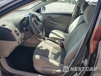 Zdjęcie 7 z 12 samochodu: 2013 TOYOTA COROLLA LE VIN:2T1BU4EEXDC125494 - miniatura