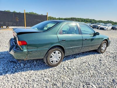 Trzecie zdjęcie samochodu z tyłu: 2001 TOYOTA CAMRY LE V6 VIN:4T1BF28K91U126209 - miniatura