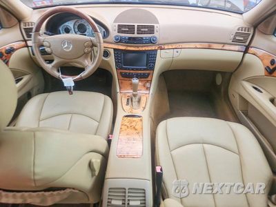 Zdjęcie 8 z 13 samochodu: 2008 MERCEDES-BENZ E 350 4MATIC VIN:WDBUF87X98B295941 - miniatura