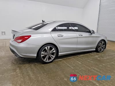 Trzecie zdjęcie samochodu z tyłu: 2019 MERCEDES-BENZ CLA 250 VIN:WDDSJ4EB9KN748474 - miniatura