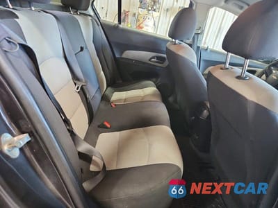 Zdjęcie 10 z 13 samochodu: 2014 CHEVROLET CRUZE LS VIN:1G1PA5SG7E7427248 - miniatura